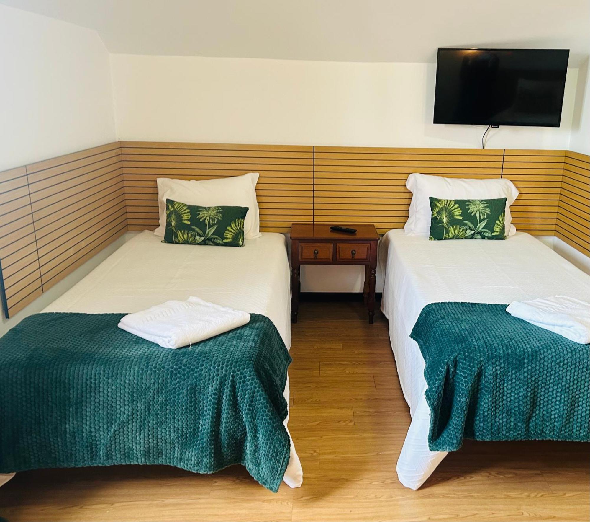 Solmar - Alojamento Porto Moniz Extérieur photo